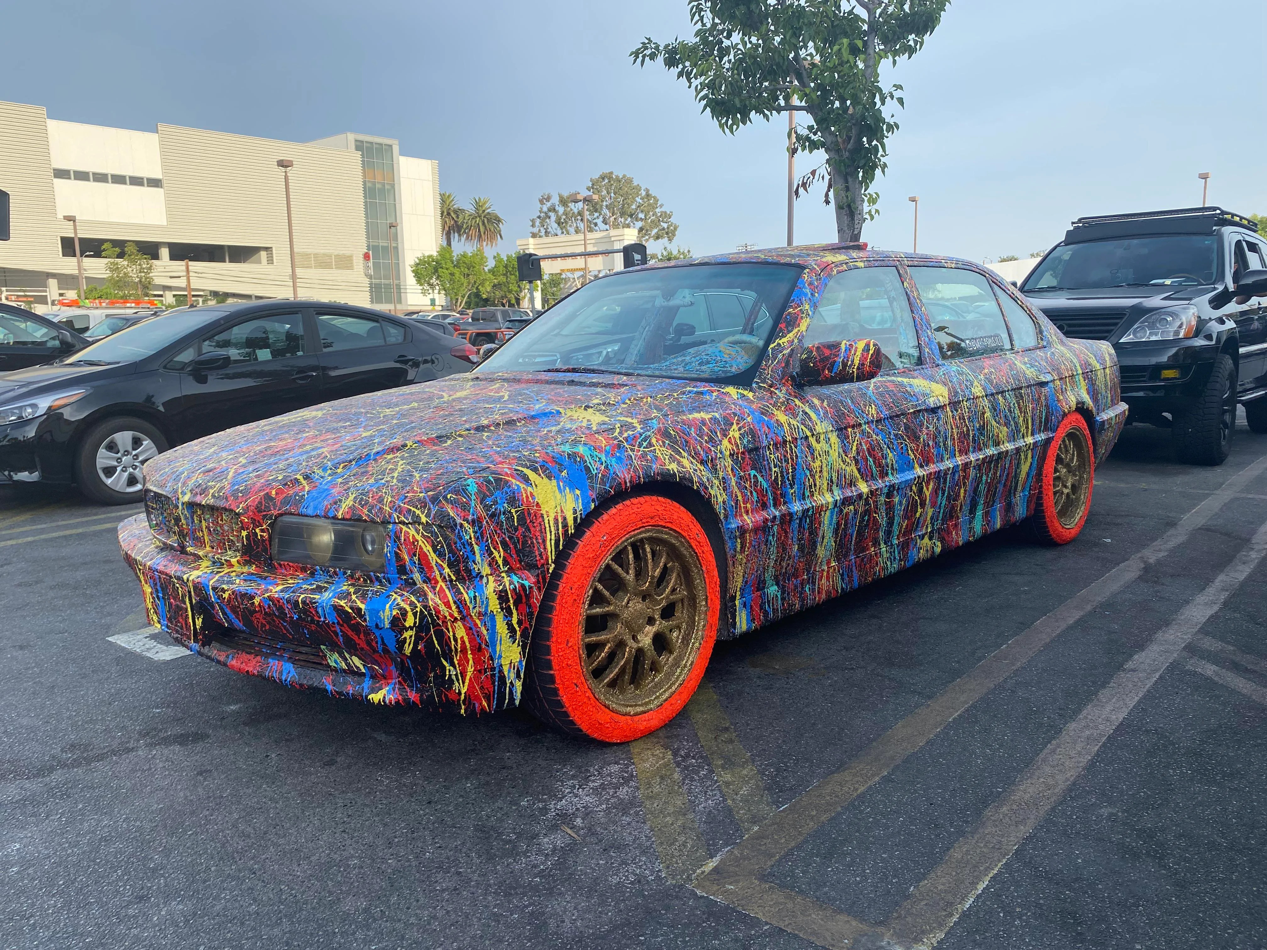 809